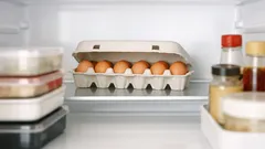 卵パックの蓋がパカパカする悩みは開け方を逆にするだけで解決